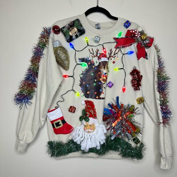 Ugly Christmas Sweater Squirrel LIGHTS UP Tacky Tinsel Xmas Party Winner Medium - Picture 1 of 5